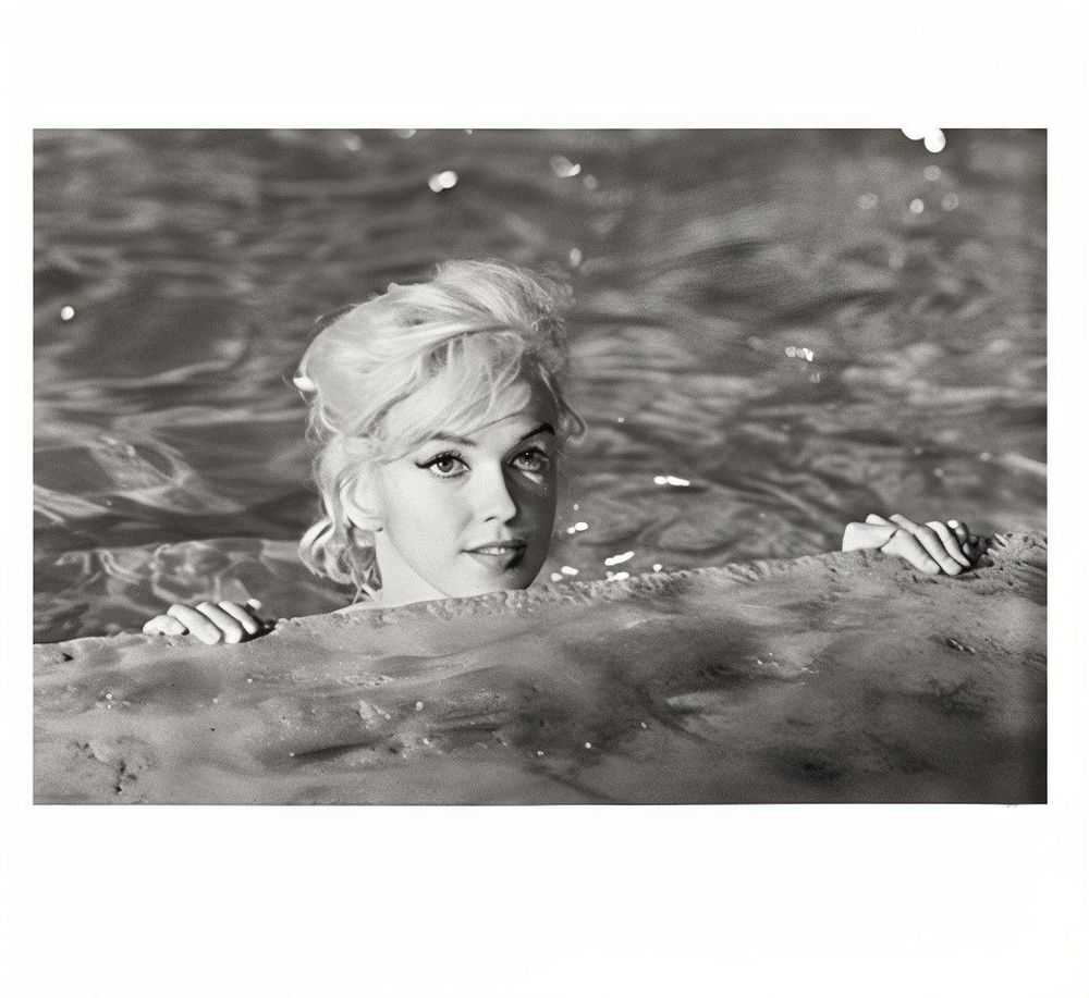 Lawrence Schiller, ‘Marilyn Monroe (large) - Roll 11 Frame 12’, 1962, Print, Photograph, null,