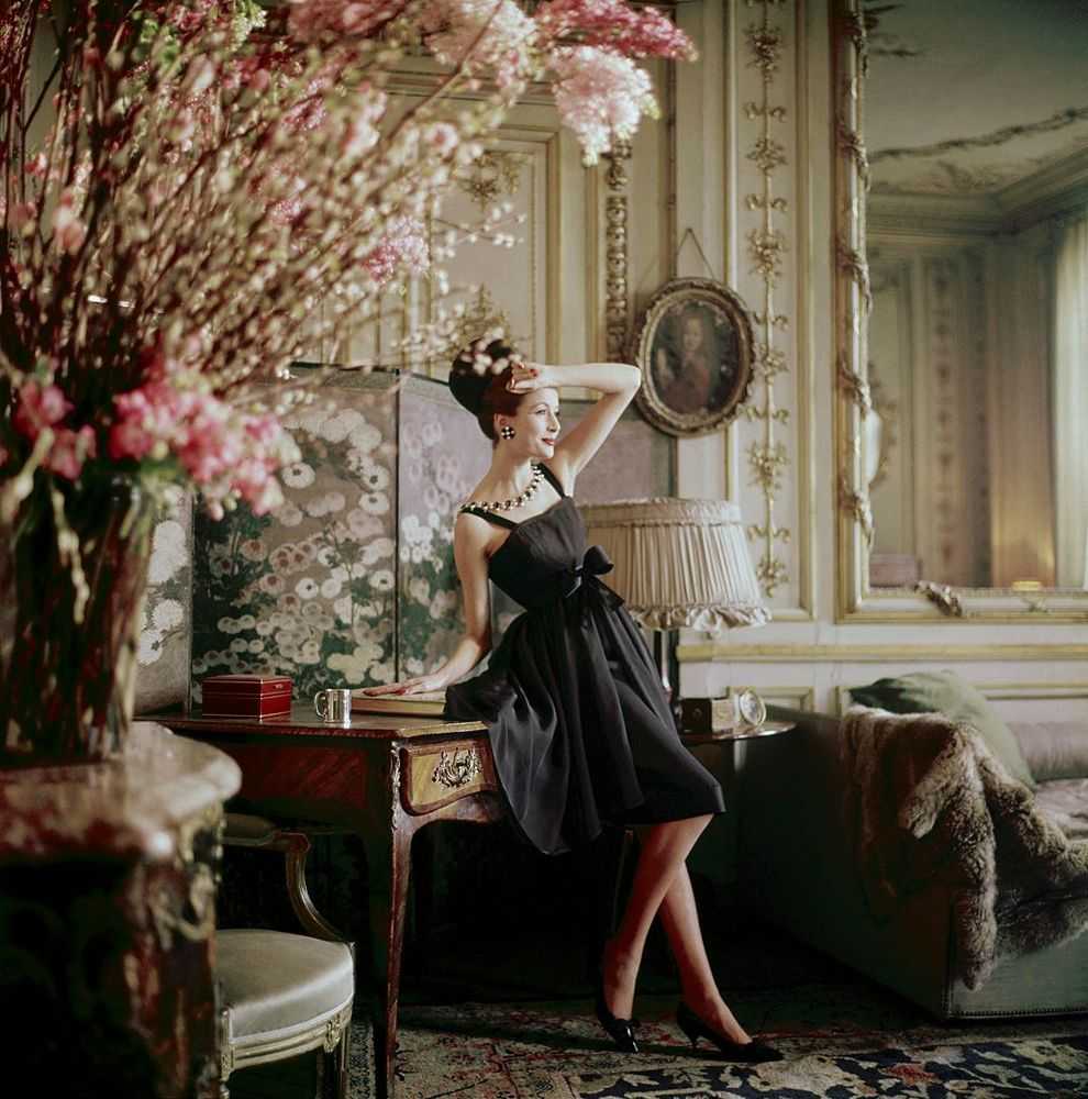 Mark Shaw, ‘Designer's Homes, Dior Black Dress at Miss Luling's’, 1960, Print, Pigment print on Hahnemϋhle photo rag paper, null,