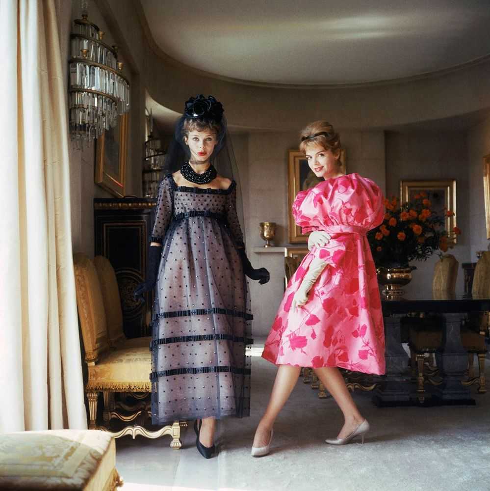Mark Shaw, ‘Designer's Homes, Two Girls in Pink and Black’, 1958, Print, Pigment print on Hahnemϋhle photo rag paper, null,