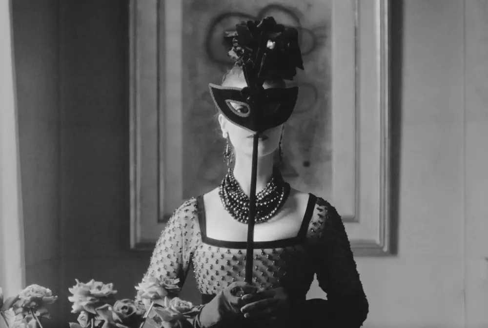 Mark Shaw, ‘Dior, St. Laurent's Mask With Lola Dress (Small)’, 1958, Print, Pigment print on Hahnemϋhle photo rag paper, null,