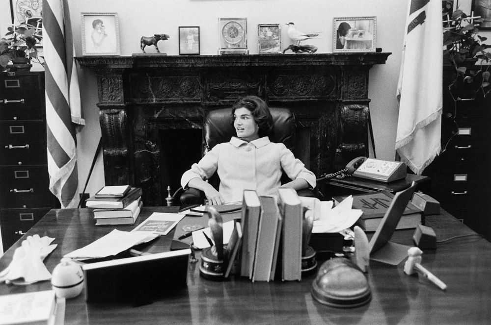 Mark Shaw, ‘Kennedy, Jackie Sits at JFK’s Senate Desk, 1959’, 1959, Print, Pigment print on Hahnemϋhle photo rag paper, null,
