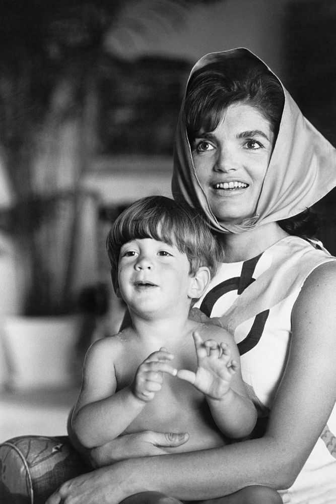 Mark Shaw, ‘Kennedy, Jackie and John Jr. In Palm Beach, 1963’, 1963, Print, Pigment print on Hahnemϋhle photo rag paper, null,