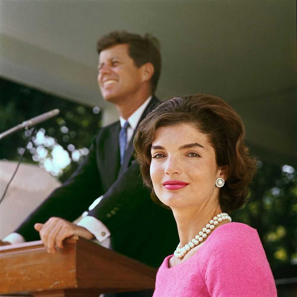 Mark Shaw, ‘Kennedy, Jackie in Pink Dress, John at Podium (Large)’, 1959, Print, Pigment print on Hahnemϋhle photo rag paper, null,