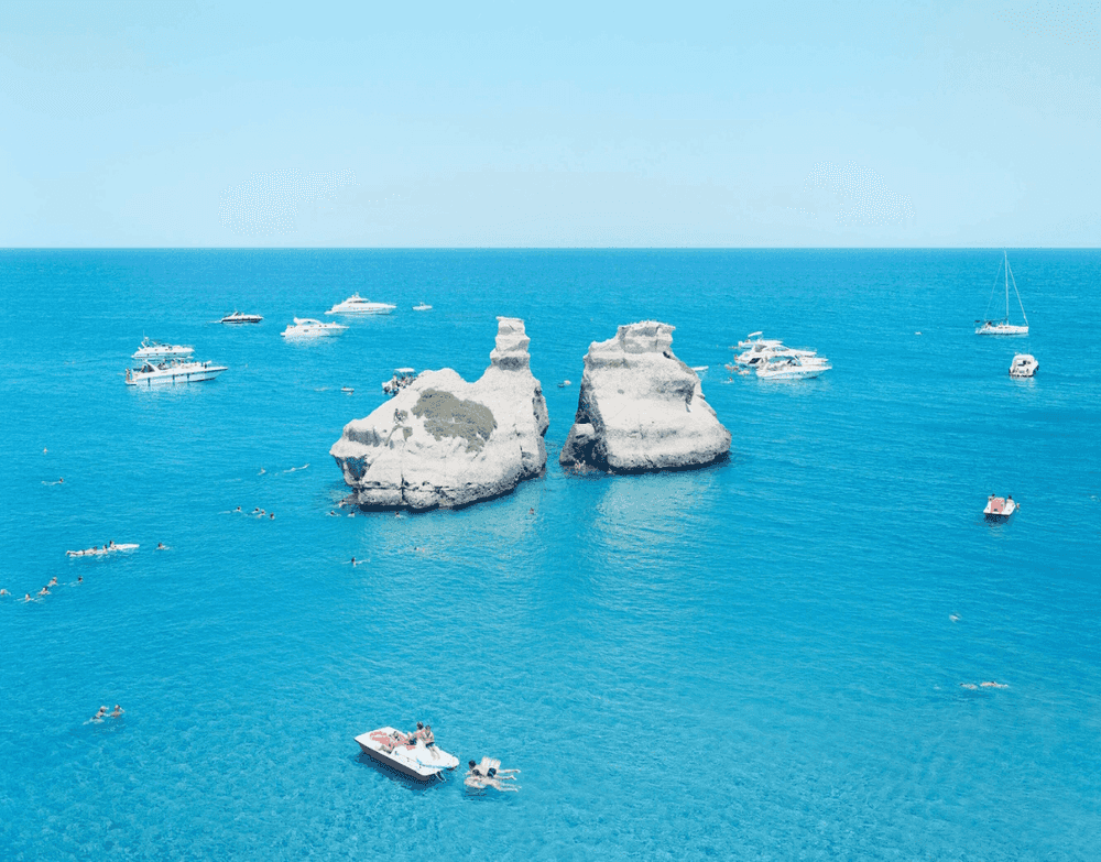 Massimo Vitali, ‘Le Due Sorelle Motor Boats’, 2011, Photography, Archival pigment print archivally face-mounted to Diasec, null, Numbered