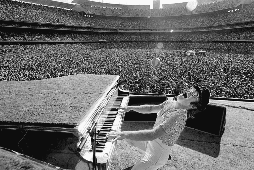 Terry O'Neill, ‘Elton John (EJ005)’, 1975, Photography, Gelatin silver print, null, Numbered