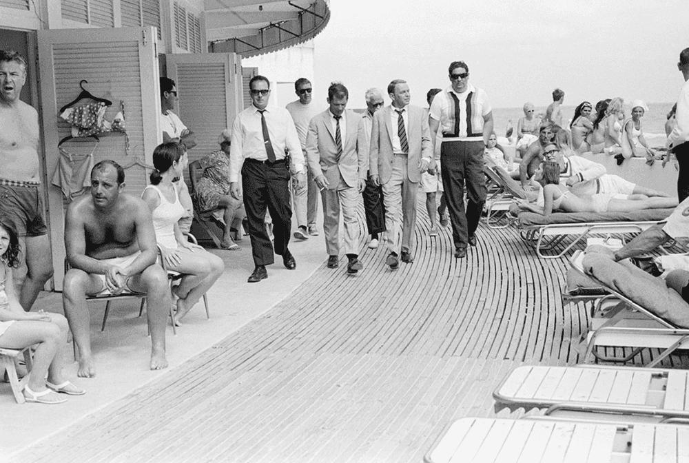 Terry O'Neill, ‘Frank Sinatra on the Boardwalk, view 2’, 1968, Photography, Gelatin Silver Print, null, Numbered