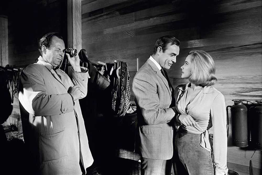 Terry O'Neill, ‘Honor Blackman and Sean Connery (Medium) - Estate print’, 1964, Photography, Photography - Gelatin Silver Print, null, Numbered