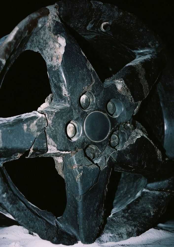 Artwork - https://cdn.fairart.io/large_alloy_wheel_1500_5c4a2e9968.jpg